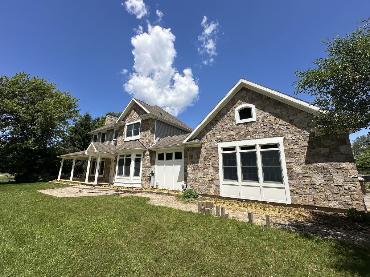 Wasilevich exterior trim project photo 1