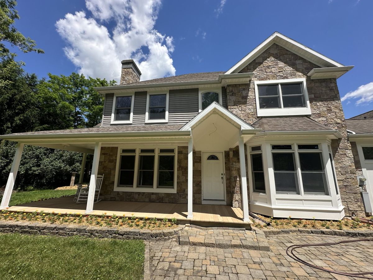 Wasilevich exterior trim project photo 6